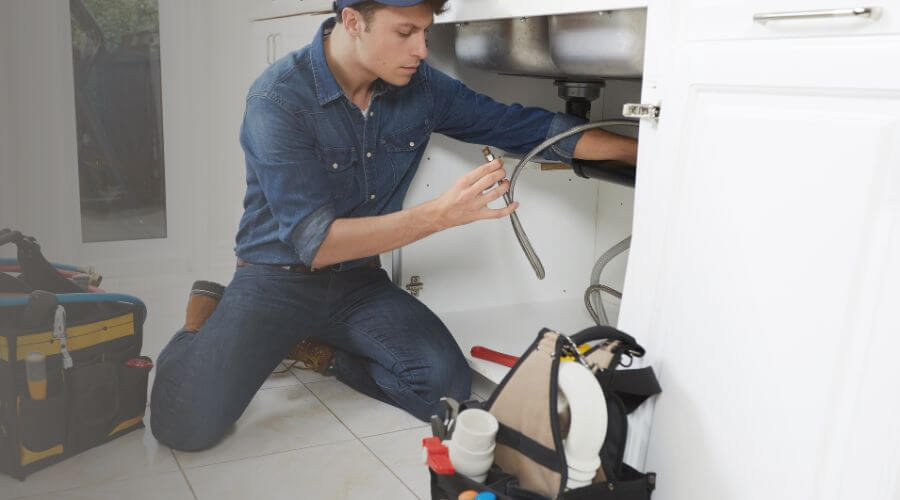 Emergency Leak Repair in Lytle, TX